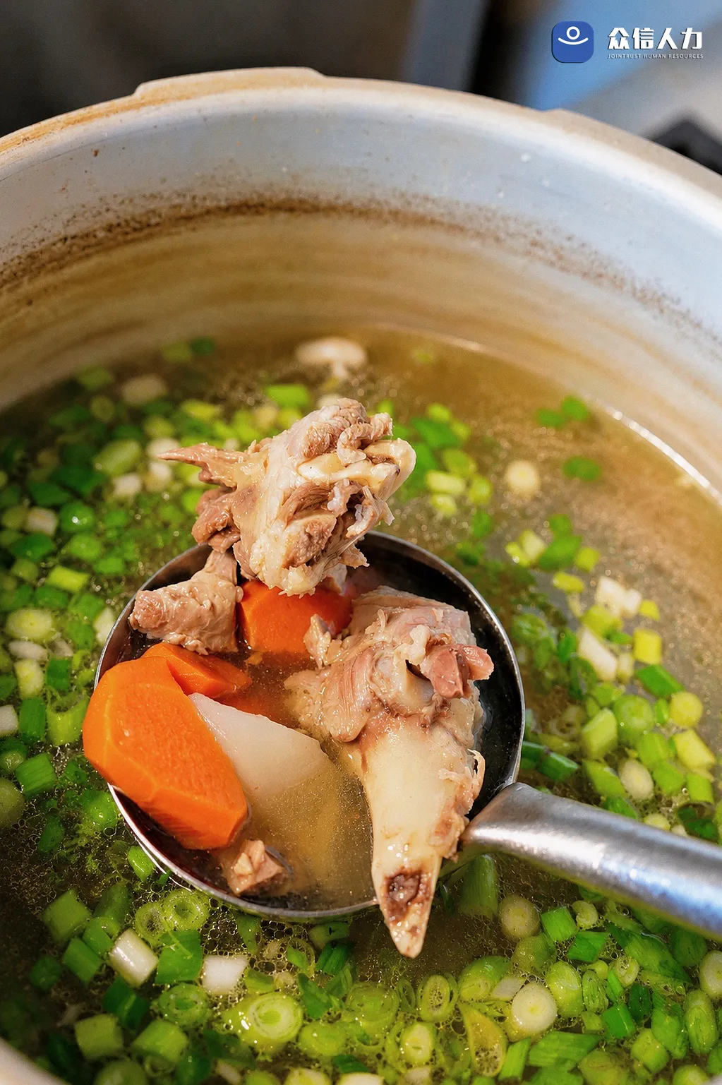 众信文化 | 今日入伏 羊汤暖心 夏日养生正当时